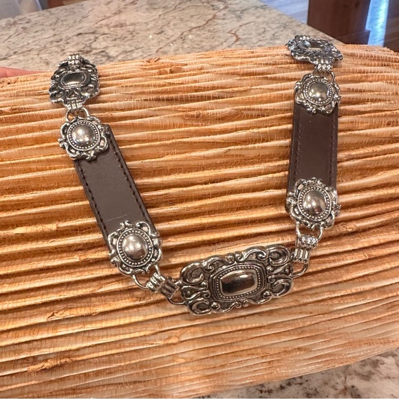 Vintage Accessories - Womens Belt Silver Brown Leather Western Medallion Concho medium large bohemian